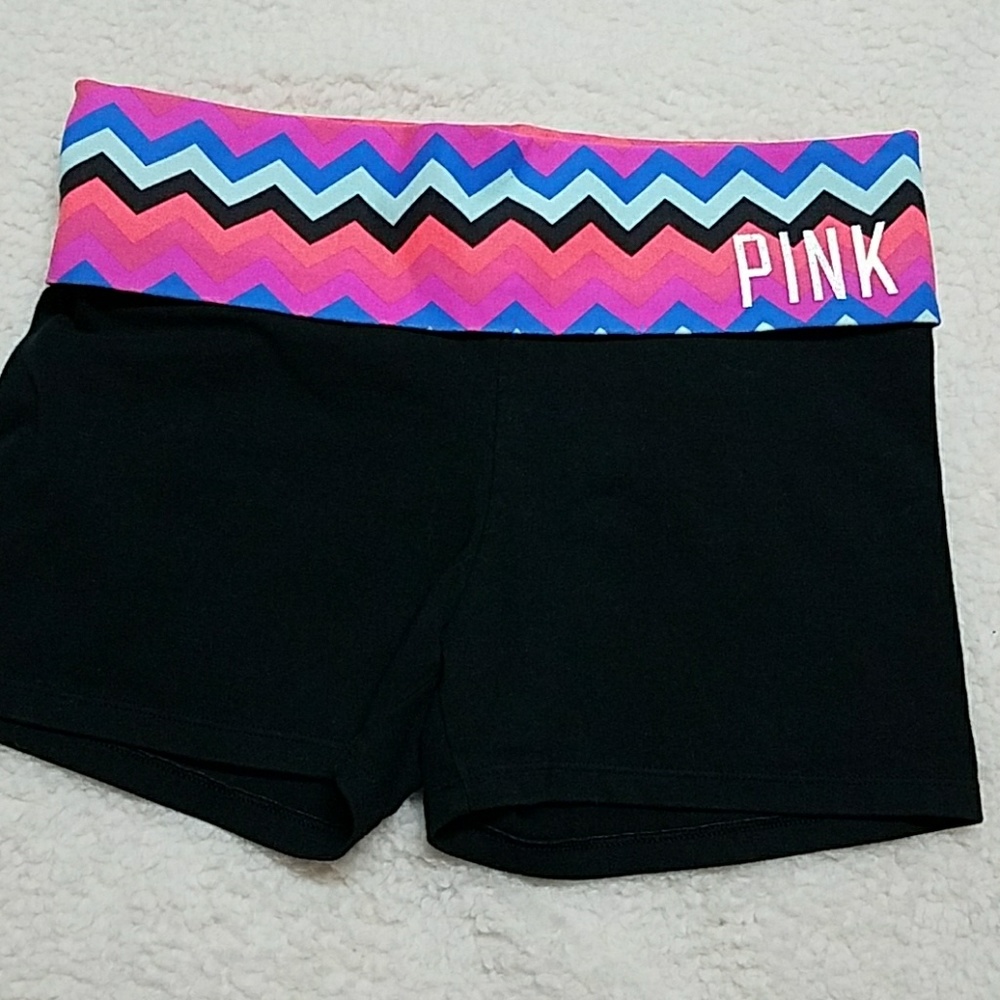 MUST GO TODAY PINK Foldover Yoga Shorts Size S
